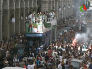 Feier in Algerien für die Nationalmannschaft